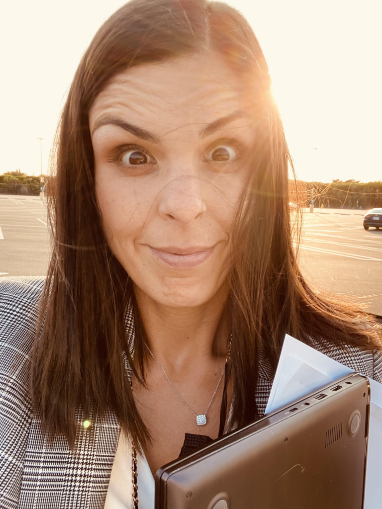 Alex Varela selfie outside